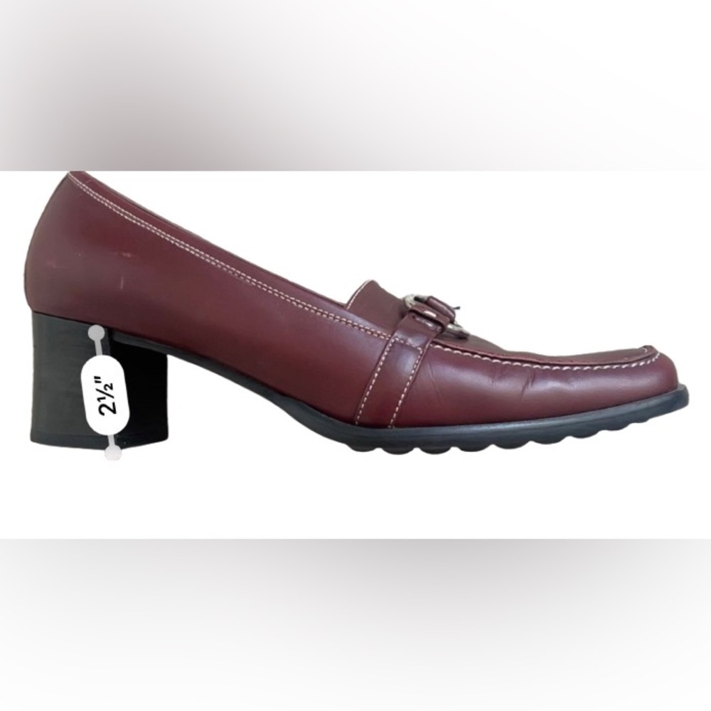 Coach Heeled Burgundy/Silver Loafers
Size 8.5 - Picture 4 of 9